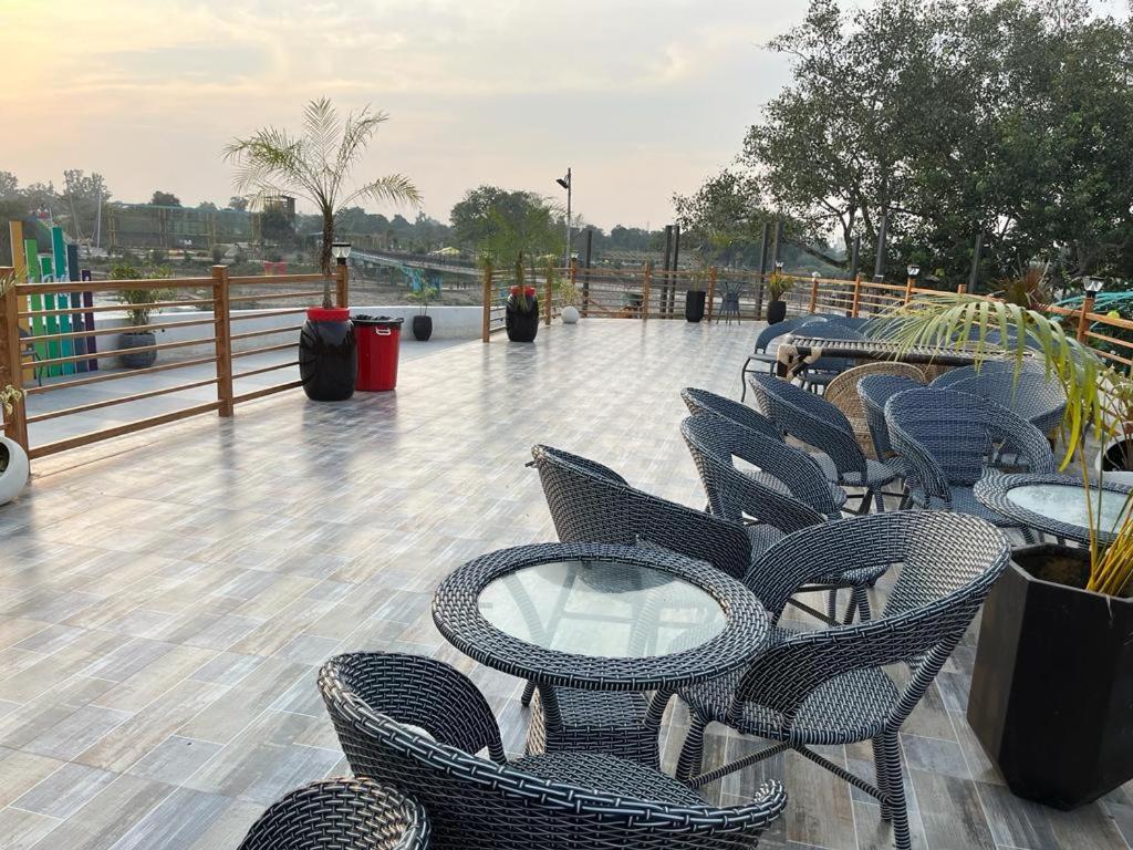 Hotel Eco Park Rewa Dış mekan fotoğraf