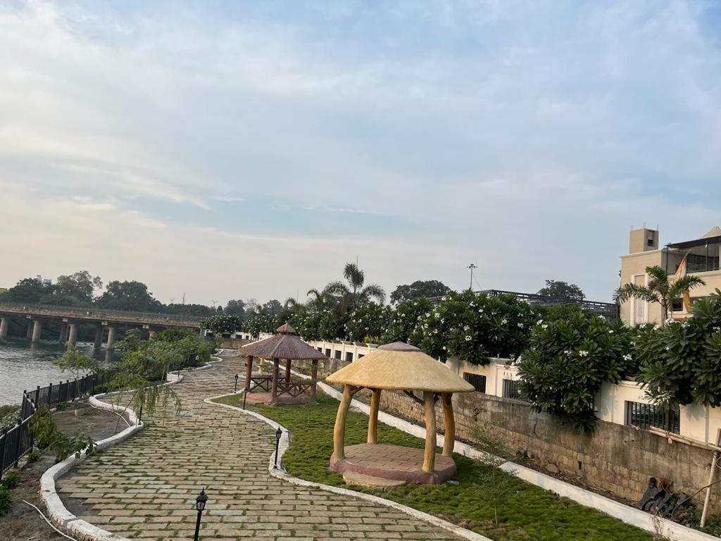 Hotel Eco Park Rewa Dış mekan fotoğraf