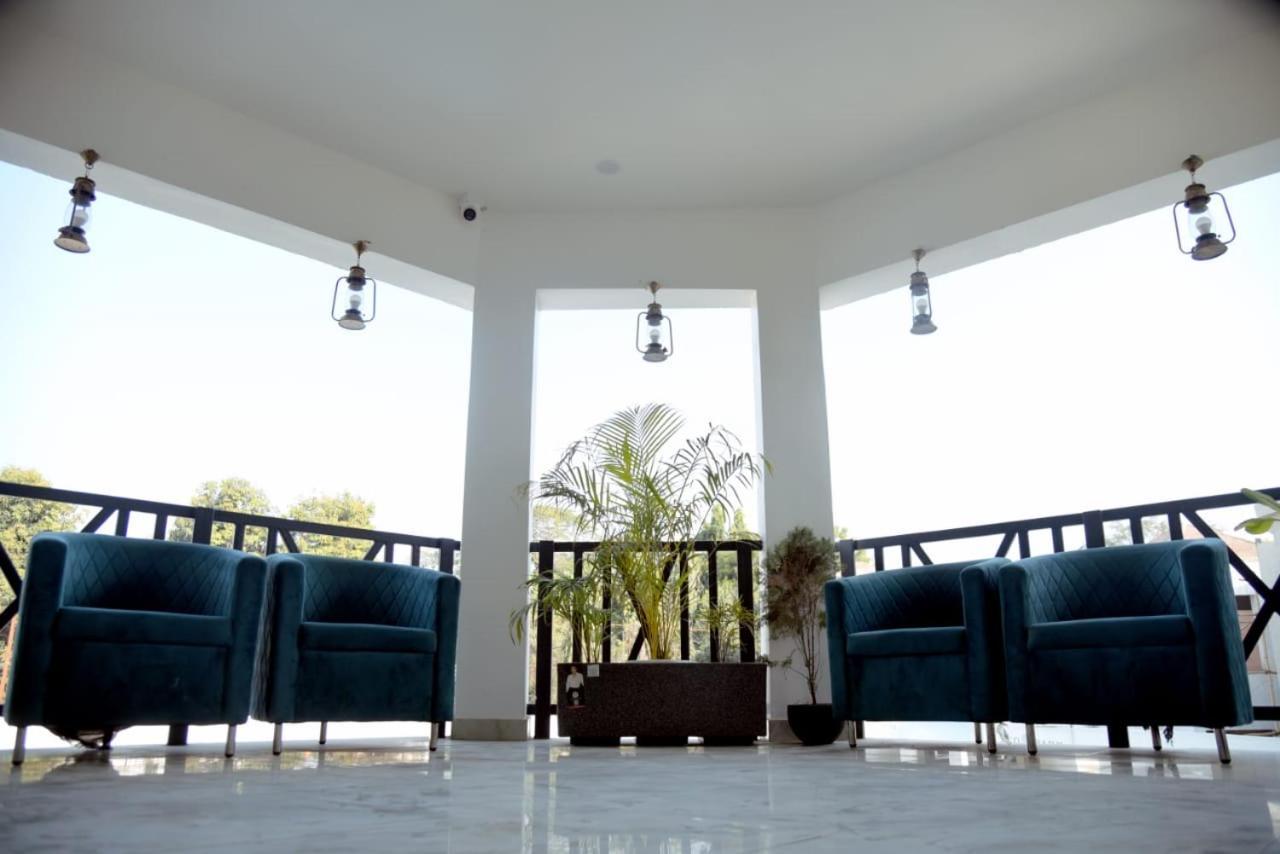Hotel Eco Park Rewa Dış mekan fotoğraf