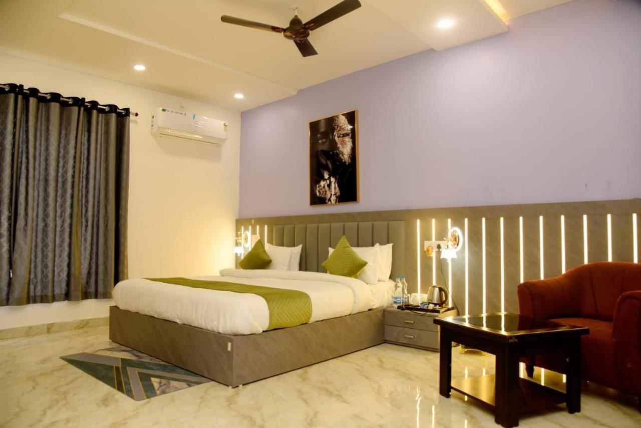 Hotel Eco Park Rewa Dış mekan fotoğraf